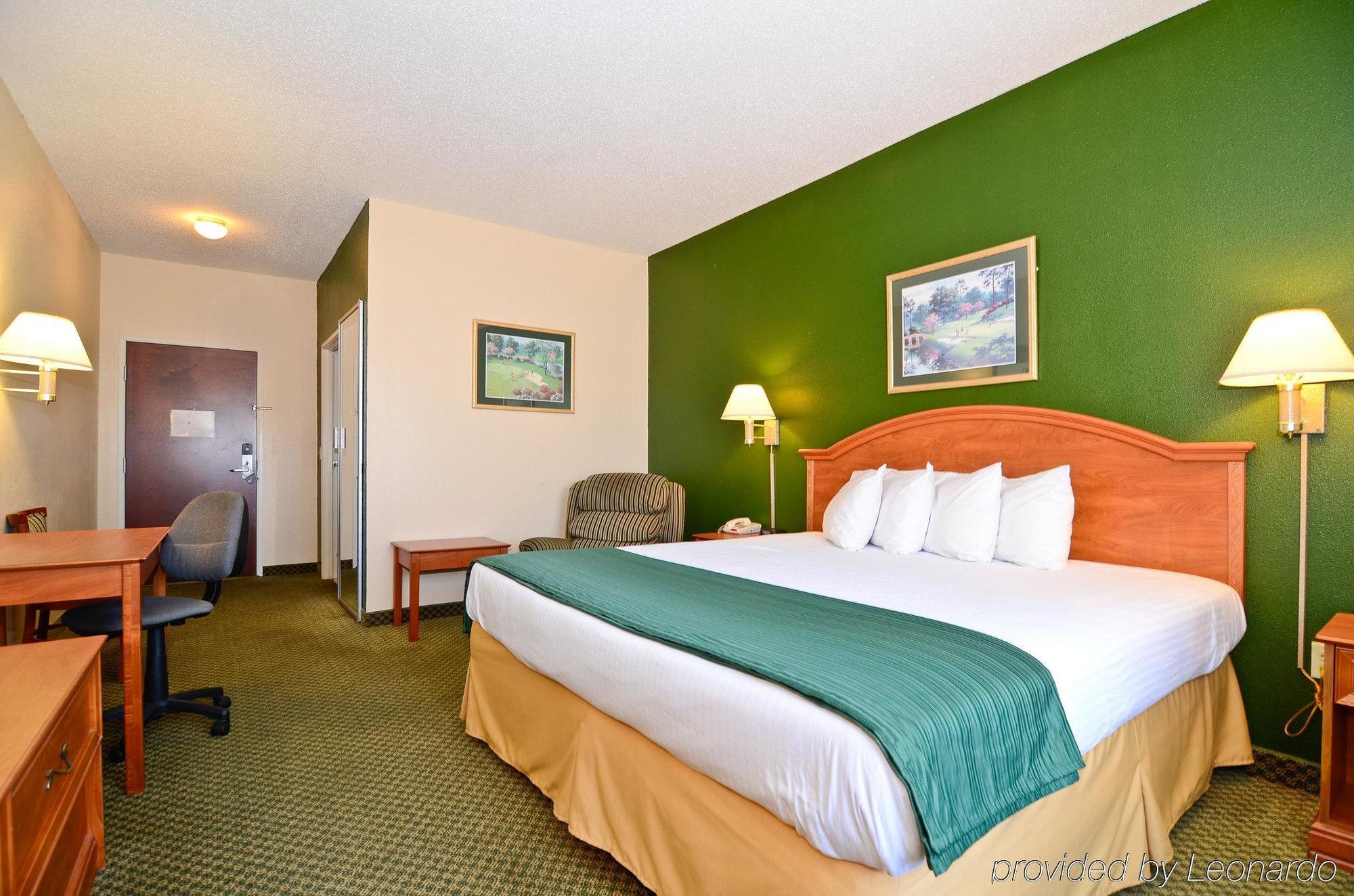 Americas Best Value Inn Louisville Exterior foto