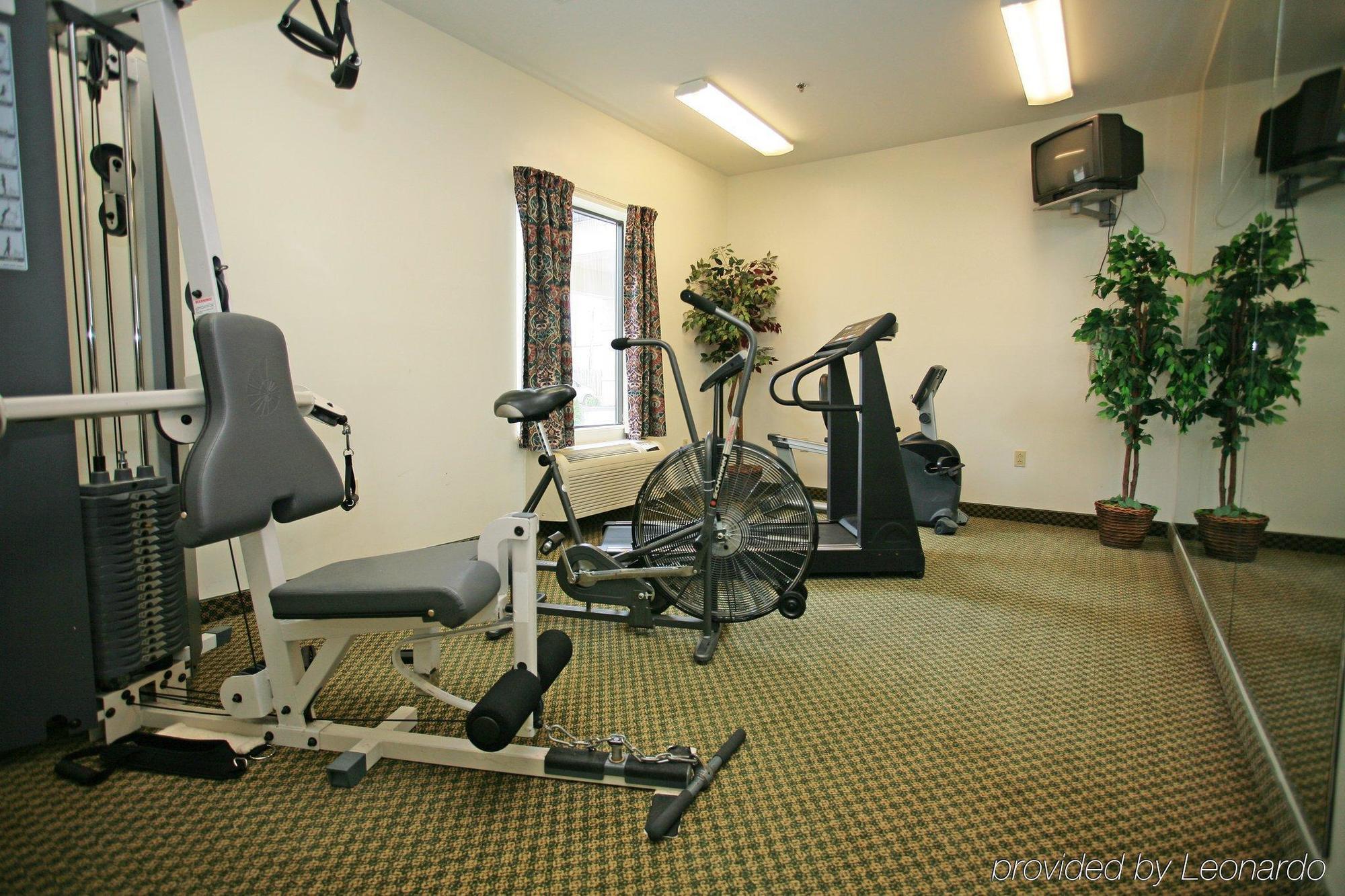 Americas Best Value Inn Louisville Exterior foto